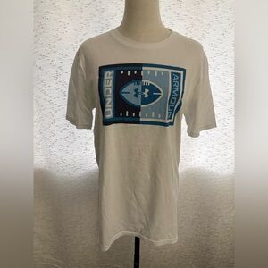 Under Armour Men's Graphic Tee in White and Blue EUC